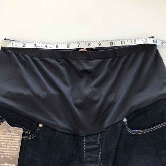 NWOT PAIGE Blue Heights Maternity Jeans 30 - Picture 9 of 13
